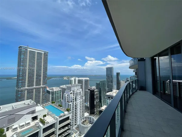 $17,000 | 1000 Brickell Plaza, Unit 5908, Miami, FL 33131