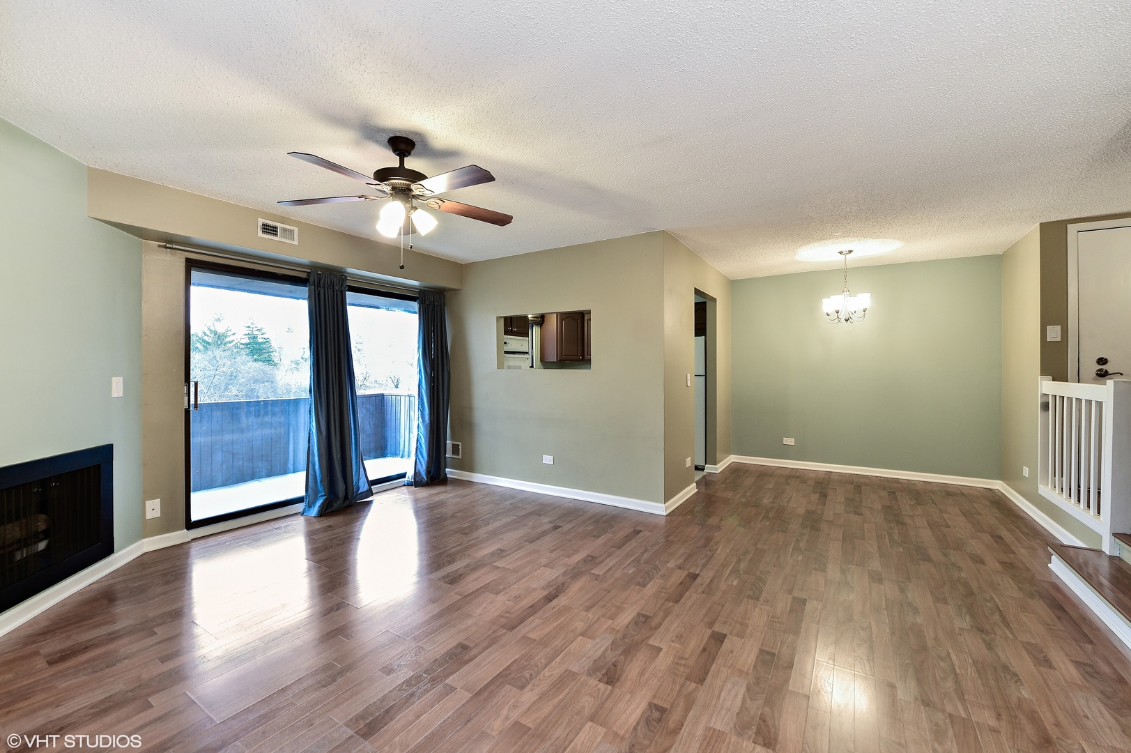 516 Timber Ridge Drive, Unit 308 Carol Stream, IL 60188 - Photo 3 of 15