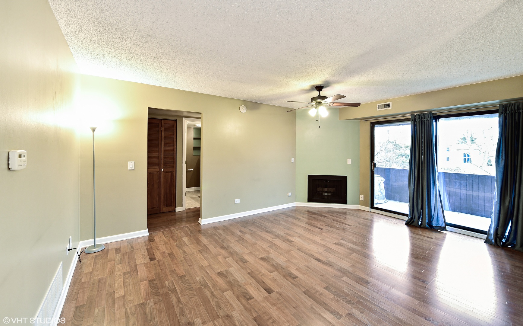 516 Timber Ridge Drive, Unit 308 Carol Stream, IL 60188 - Photo 4 of 15