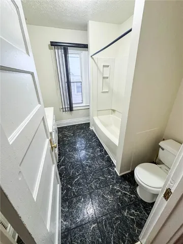 $1,050 | 105 Pittsford Street, Rochester, NY 14615