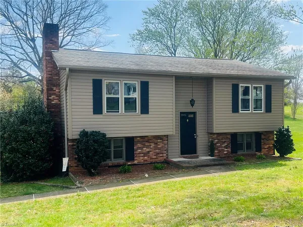 $225,000 | 164 Royal Lane, Dobson, NC 27017