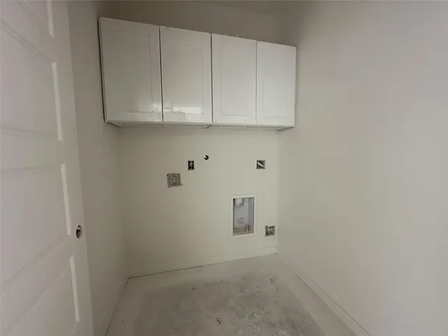 $329,888 | 3126 Emerald Hills Drive, Angleton, TX 77515