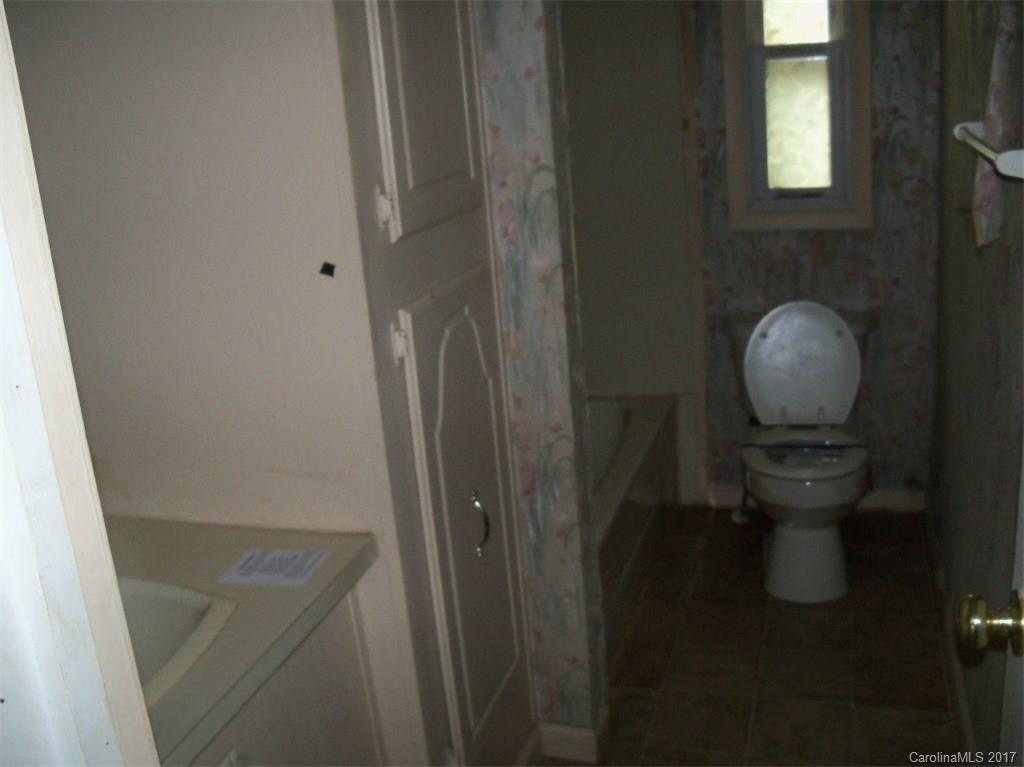 201 Old Lowesville Road Stanley, NC 28164 - Photo 8 of 14 Gallery Image 8