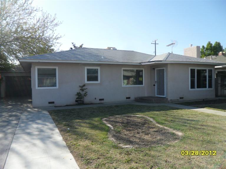 1131 South Rupert Avenue Reedley, CA 93654 - Photo 1 of 7 Gallery Image 1