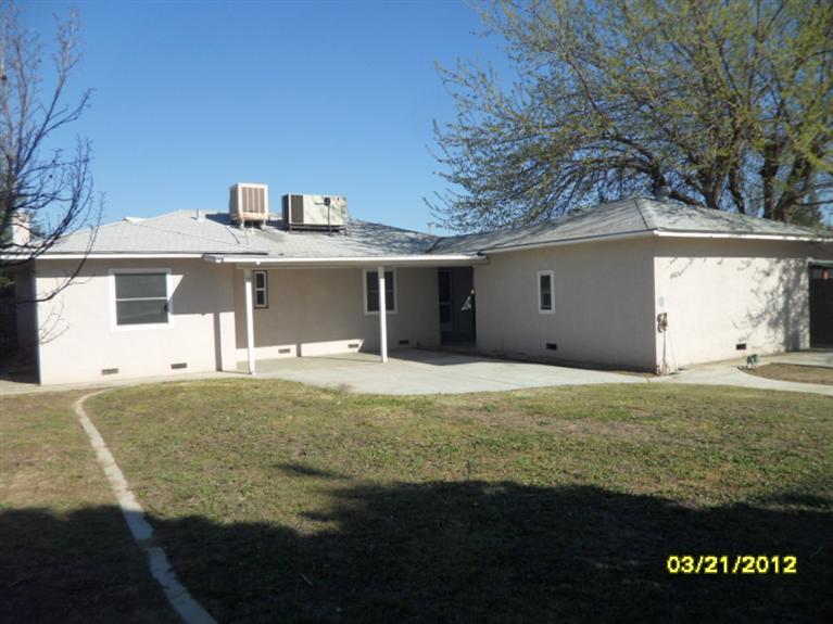 1131 South Rupert Avenue Reedley, CA 93654 - Photo 7 of 7 Gallery Image 7