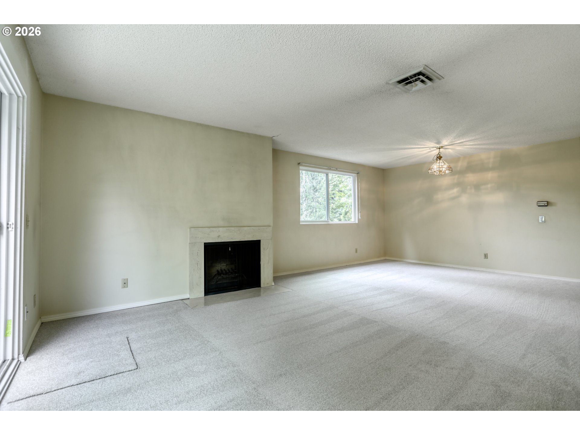 5113 Southwest Oleson Road Portland, OR 97225 - Photo 7 of 29