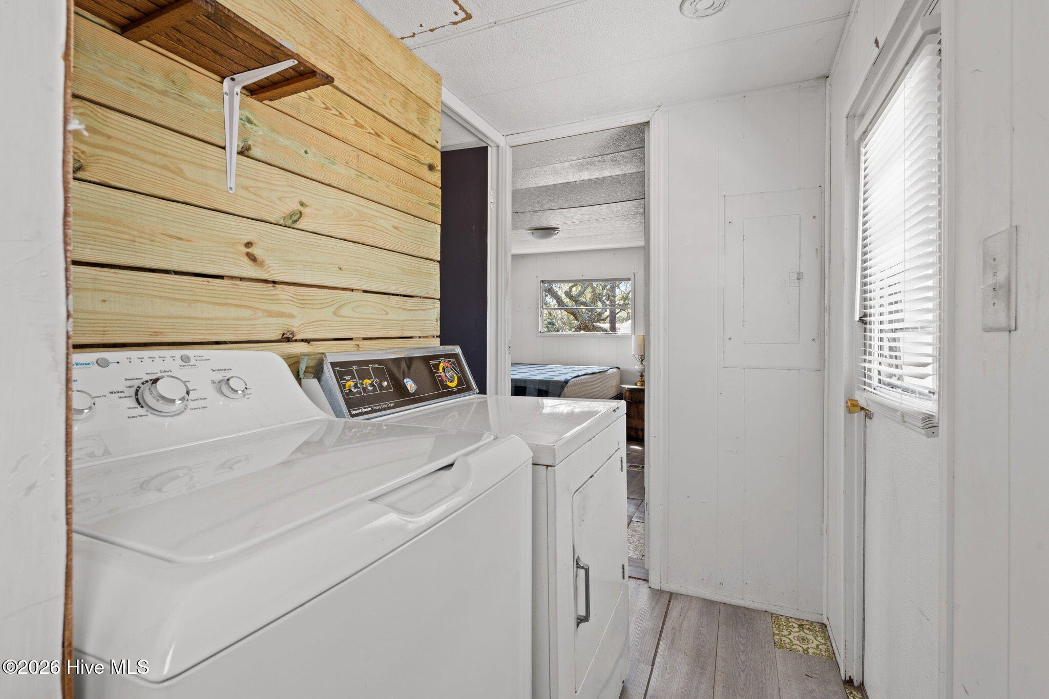 2423 Pin Fish Street Southwest Supply, NC 28462 - Photo 13 of 22 17-web-or-mls-cammediallc.com (18 of 20)