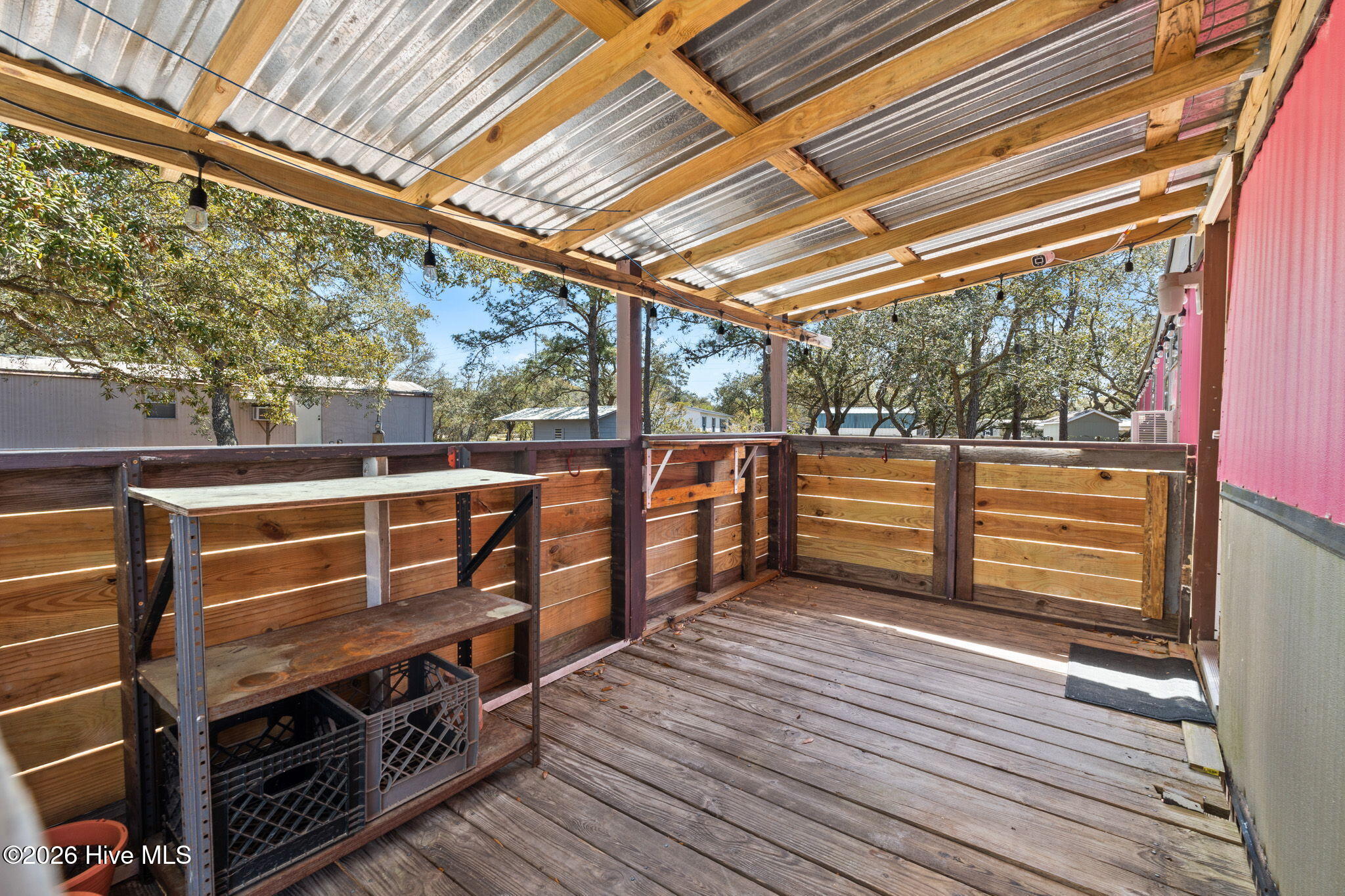 2423 Pin Fish Street Southwest Supply, NC 28462 - Photo 2 of 22 3-web-or-mls-cammediallc.com (6 of 20)