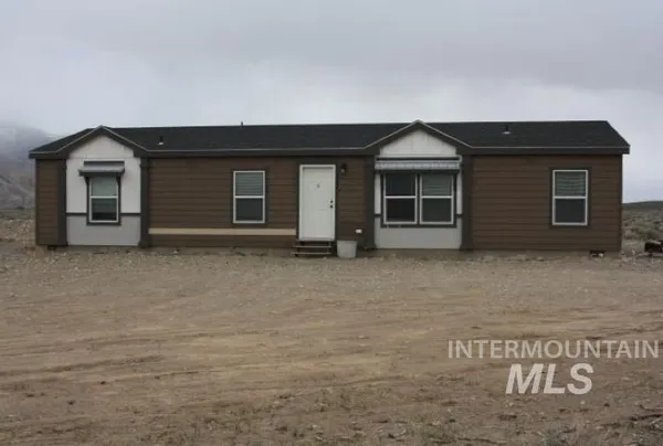 $365,000 | 5893 Remington, Mackay, ID 83251