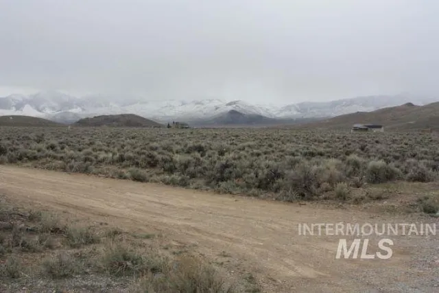 $365,000 | 5893 Remington, Mackay, ID 83251