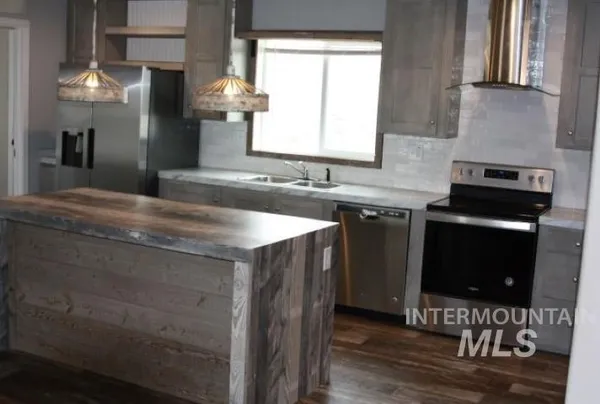 $365,000 | 5893 Remington, Mackay, ID 83251