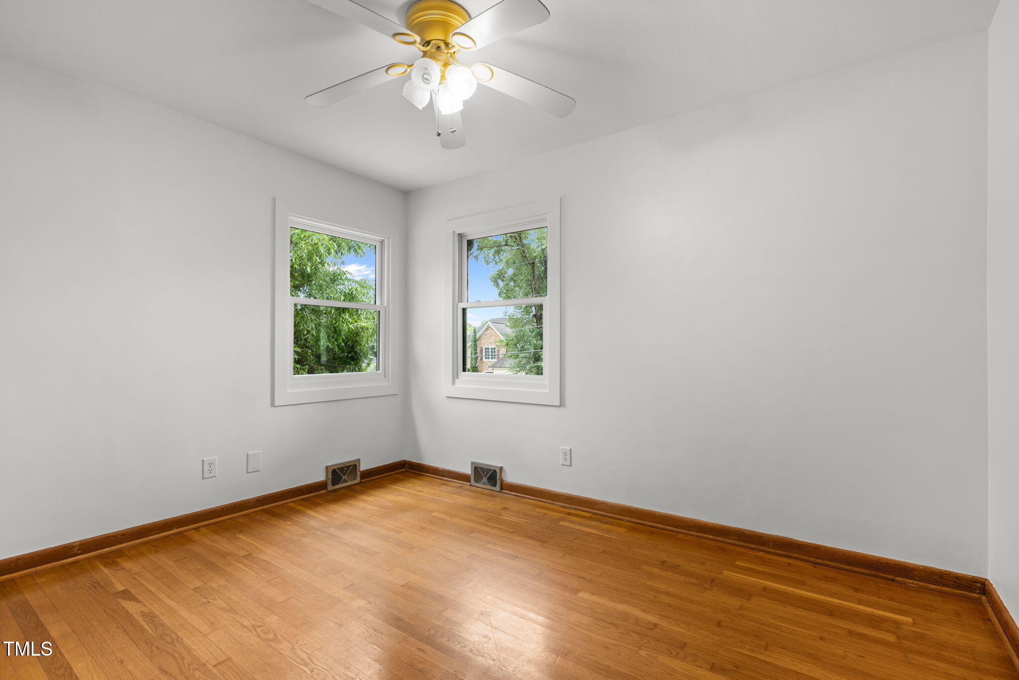 3026 Devonshire Drive Raleigh, NC 27607 - Photo 19 of 62 30-web-or-mls-5Z8A7109