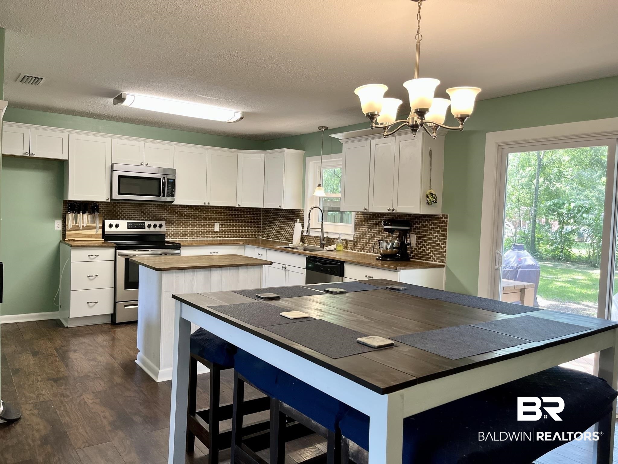 901 Cleveland Road Saraland, AL 36571 - Photo 11 of 32