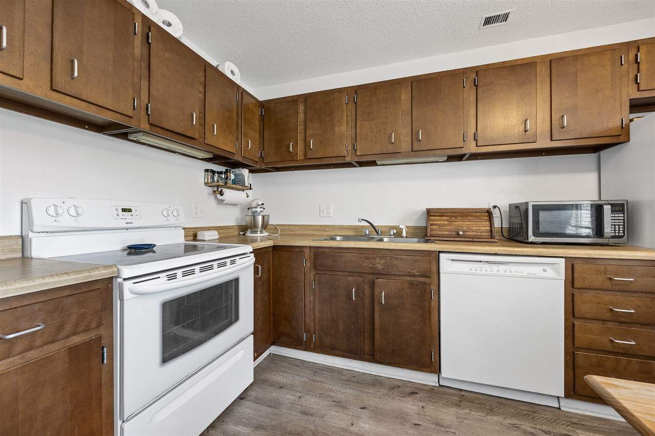 1220 Village Road, Unit 2 Iowa City, IA 52240 - Photo 12 of 24 Gallery Image 12