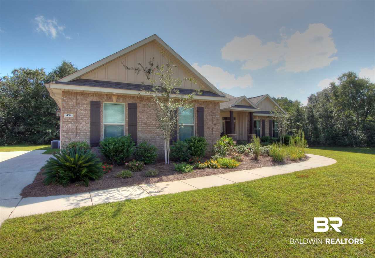 454 Dover Street Fairhope, AL 36532 - Photo 2 of 30