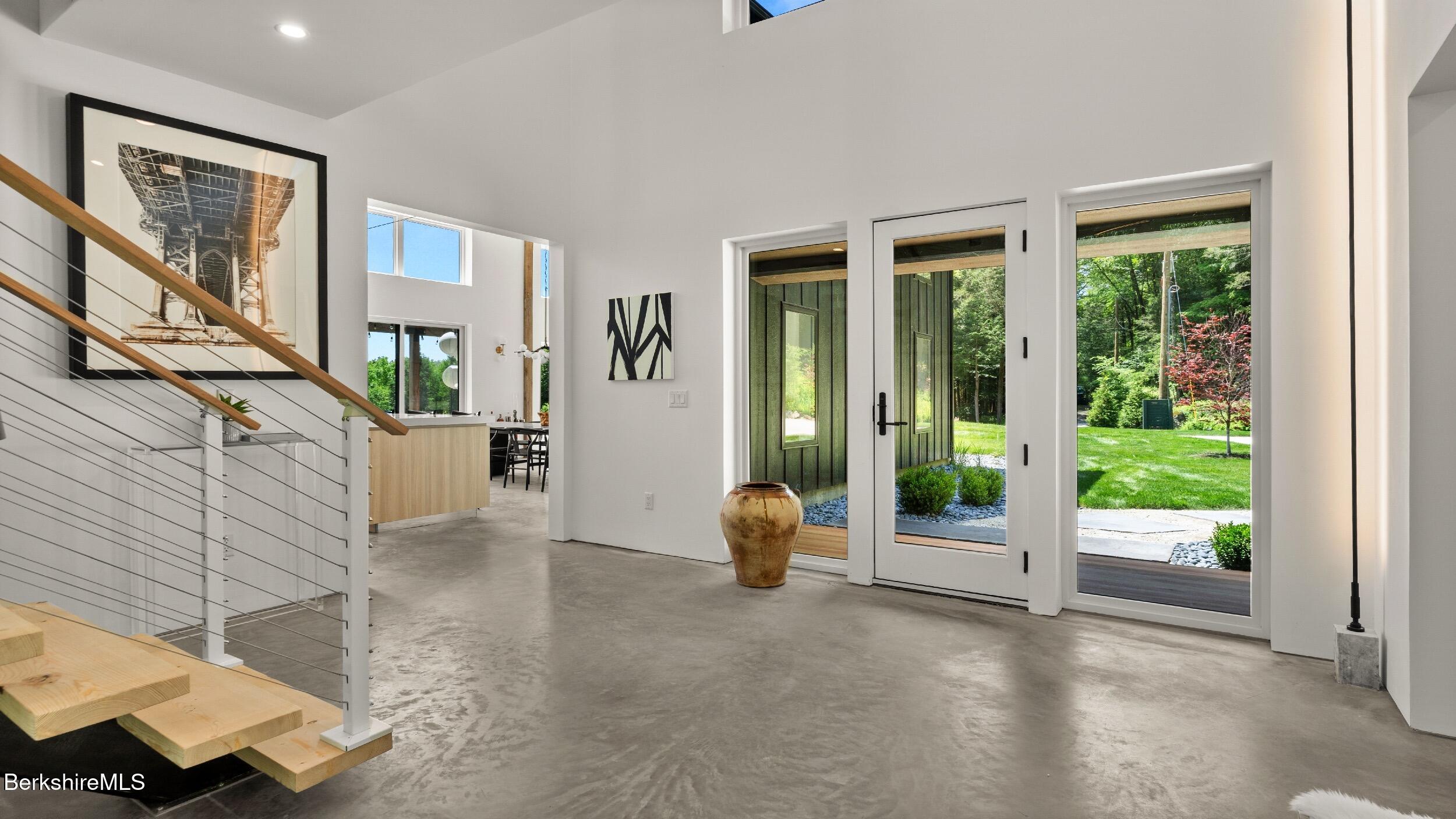 40 East Alford Road West Stockbridge, MA 01266 - Photo 24 of 50 Foyer
