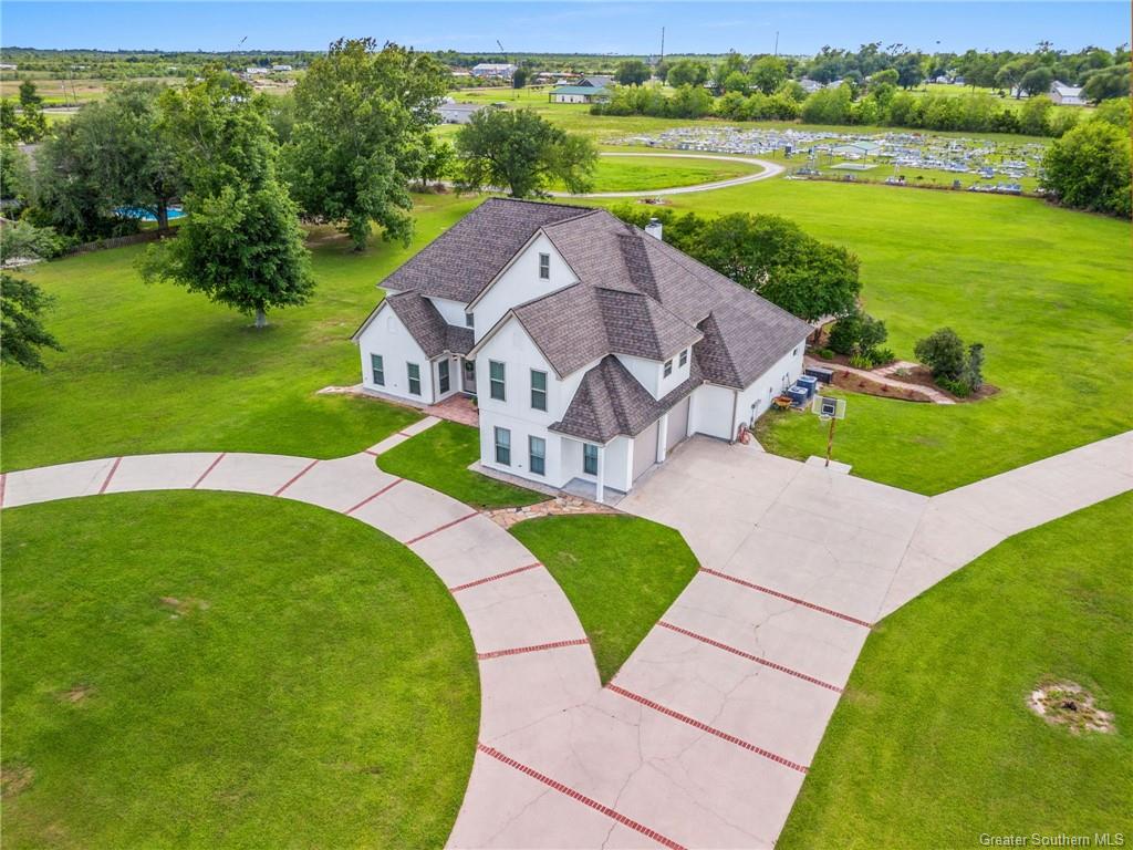 181 Par Road 4114 Lake Charles, LA 70607 - Photo 3 of 41