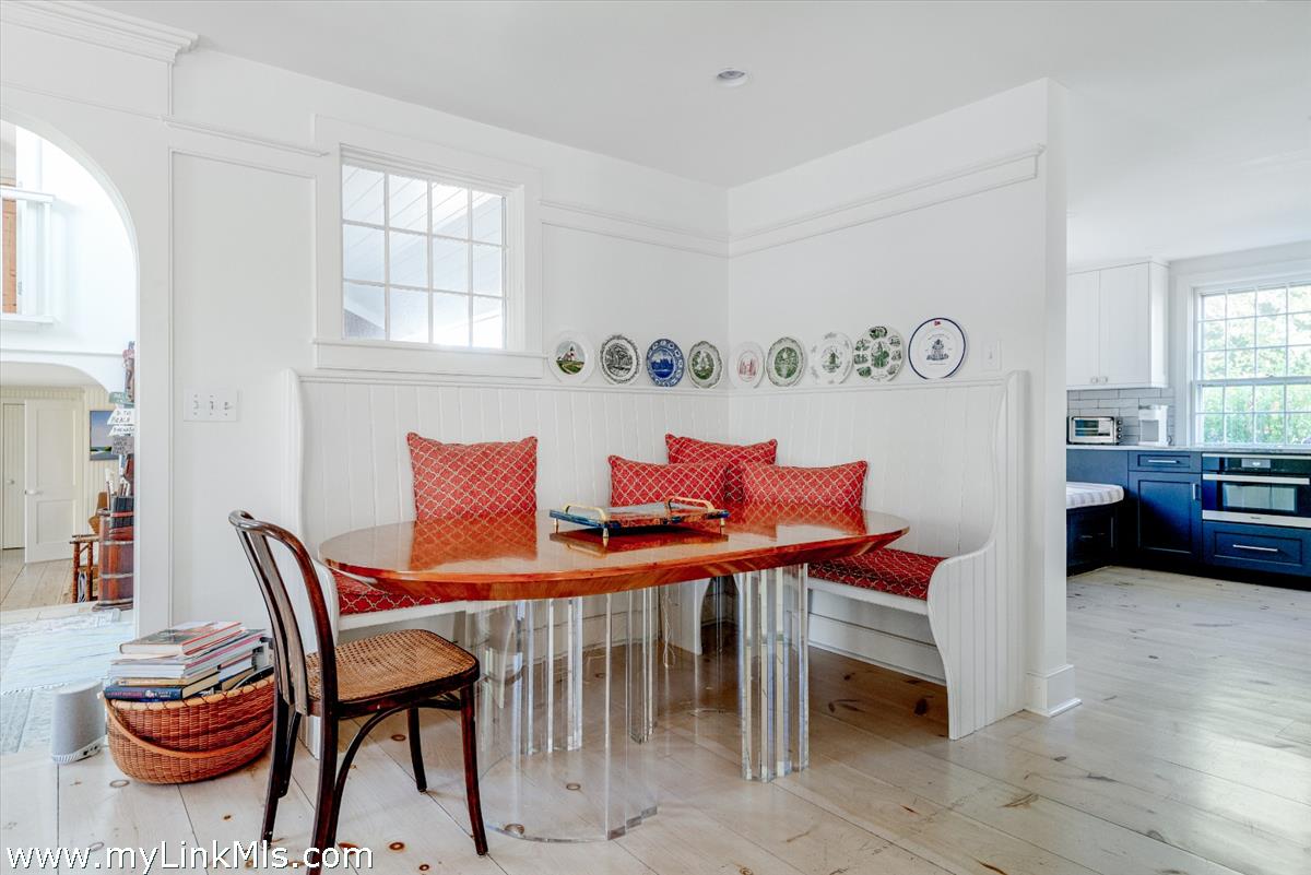 4 Crown Court Nantucket, MA 02554 - Photo 11 of 66