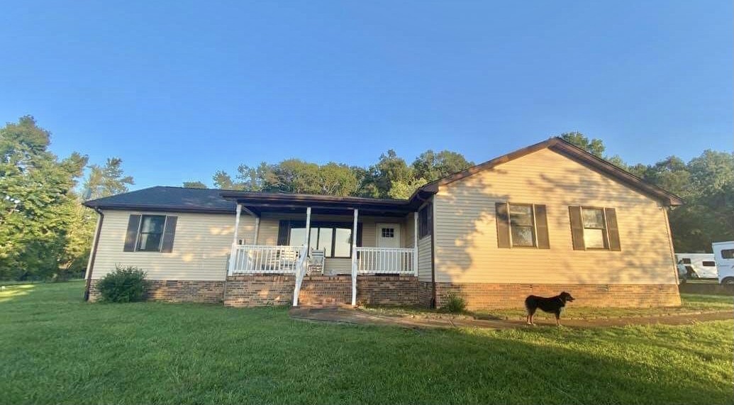 255 Locke Road Wartrace, TN 37183 - Photo 3 of 53 a view of a house with backyard
