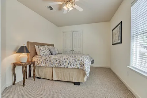 $3,500 | 15 Cobble Gate Place, The Woodlands, TX 77381