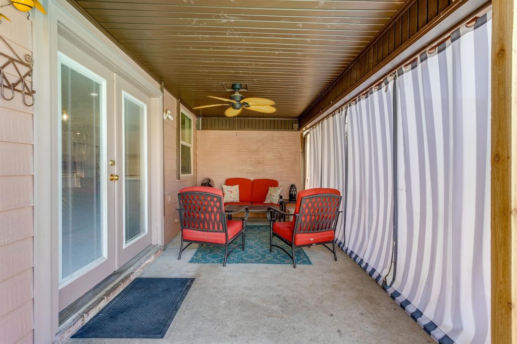 4816 Sleepy Ridge Circle Fort Worth, TX 76133 - Photo 28 of 36 Covered Patio