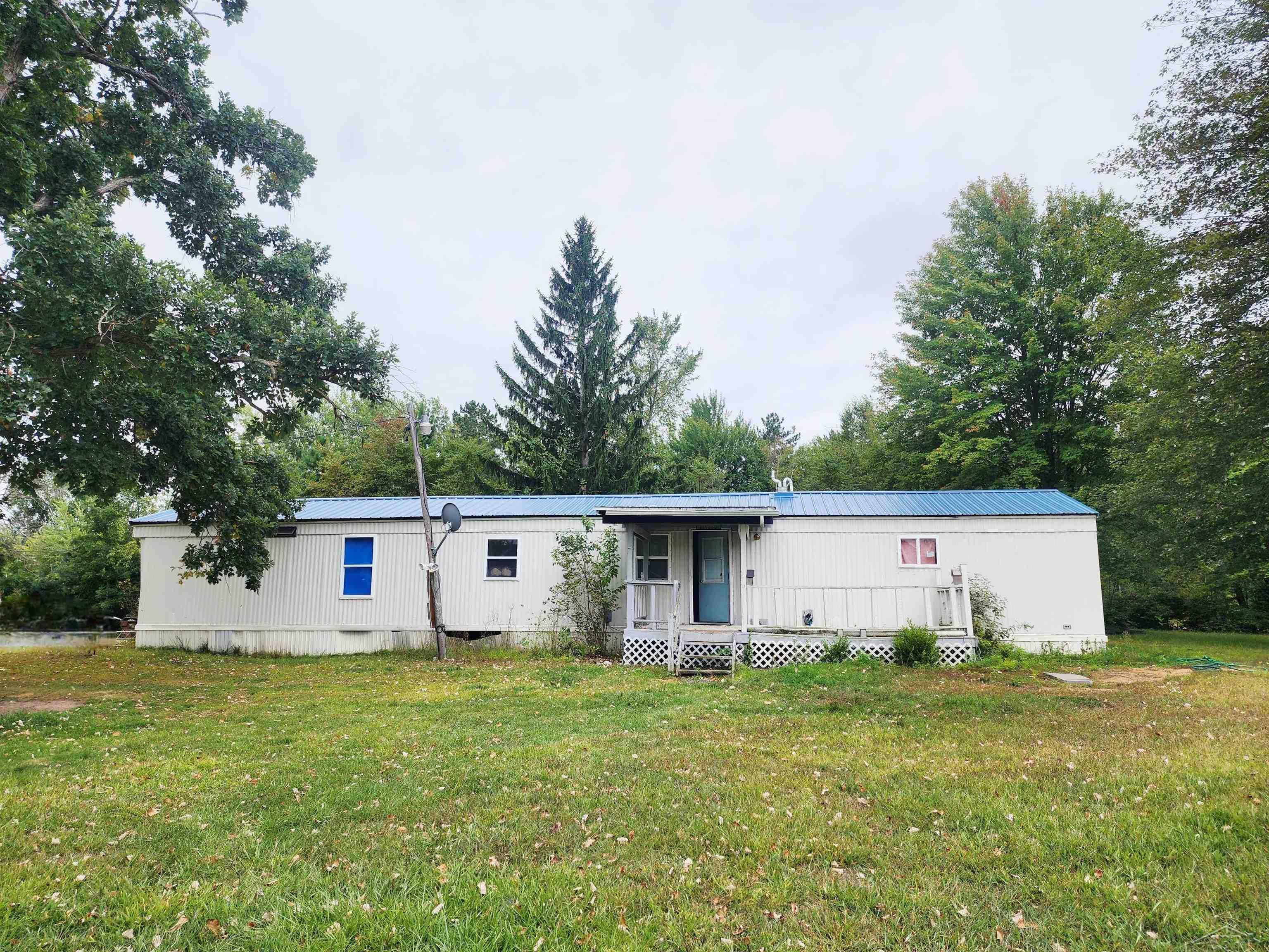 2156 West Cody Estey Road Pinconning, MI 48650 - Photo 8 of 20 Gallery Image 8