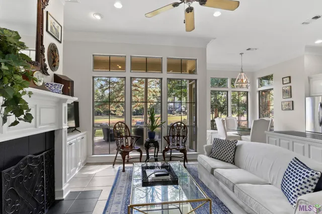 $365,000 | 6126 Beechgrove Lane, St. Francisville, LA 70775