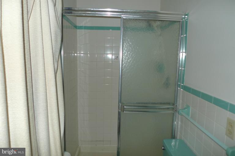 10322 Bethel Road Frederick, MD 21702 - Photo 7 of 30 Bath