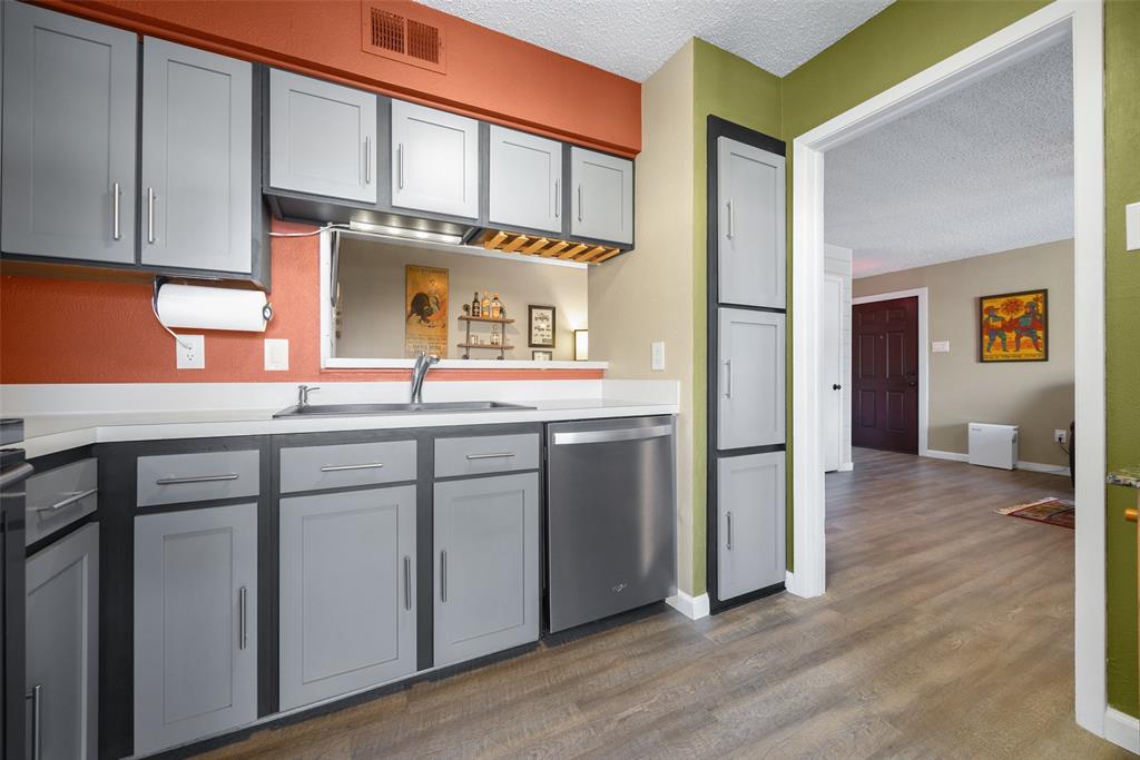 5626 Preston Oaks Road, Unit 35D Dallas, TX 75254 - Photo 7 of 29