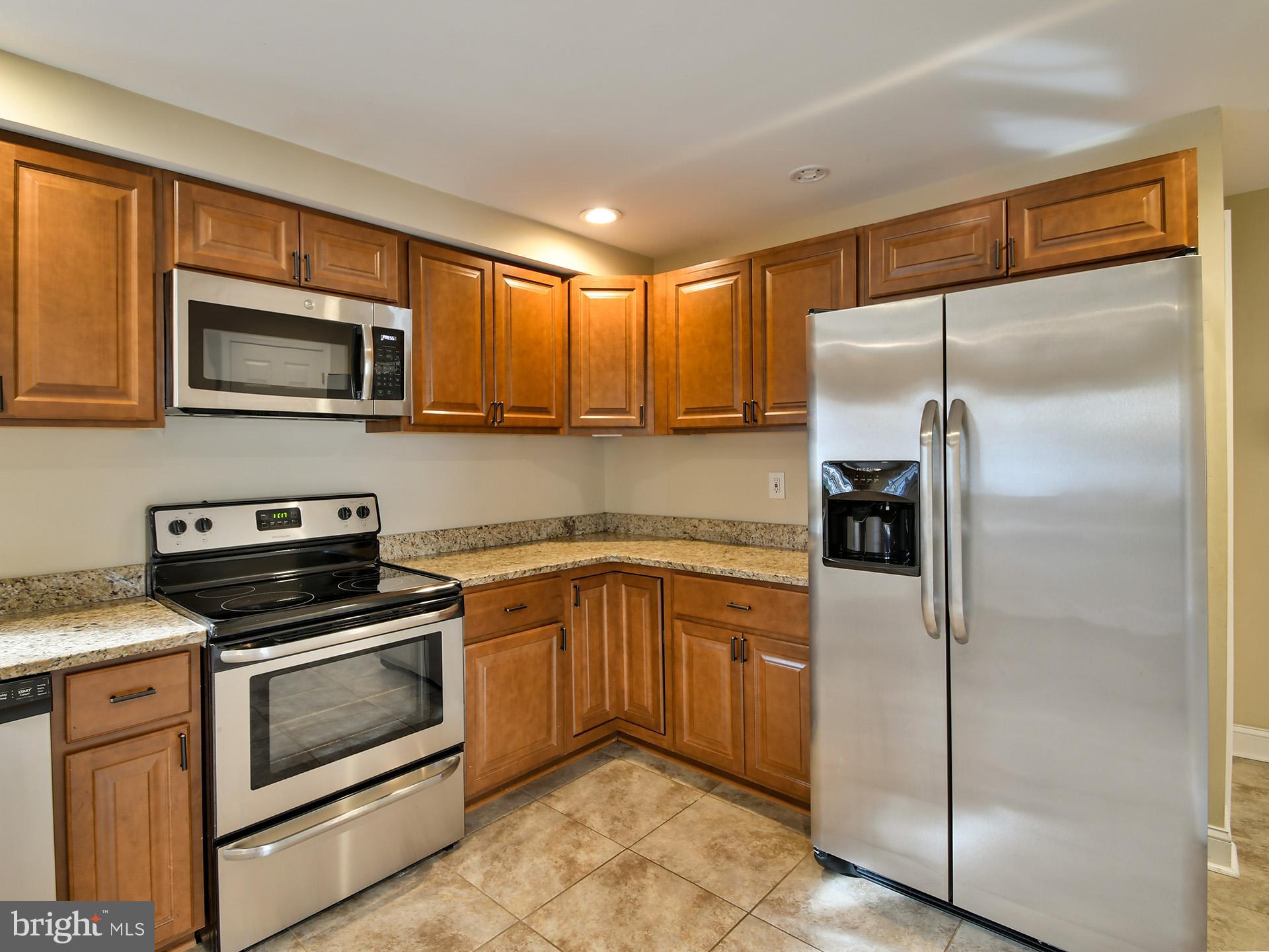 61 Del Rio Road Baltimore, MD 21222 - Photo 6 of 34 Gallery Image 6