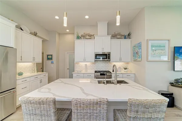 $379,500 | 12419 Oak Hill Way, Parrish, FL 34219