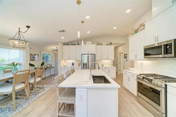 $379,500 | 12419 Oak Hill Way, Parrish, FL 34219