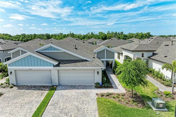 $379,500 | 12419 Oak Hill Way, Parrish, FL 34219