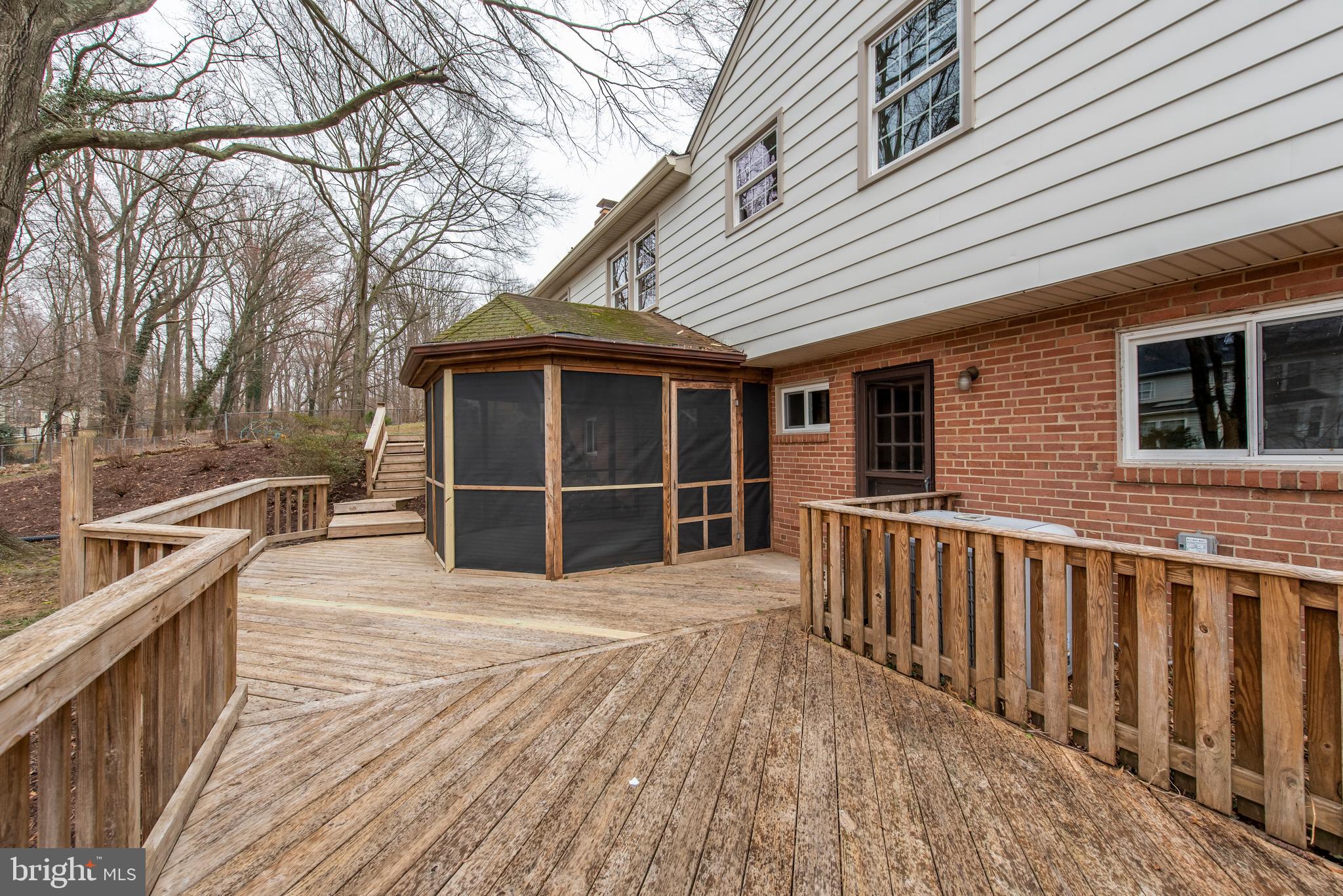 2229 Drury Road Silver Spring, MD 20906 - Photo 40 of 53 Rear deck