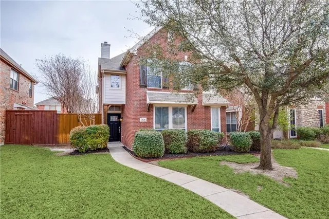 $2,700 | 7426 Saddlehorn Drive, Frisco, TX 75035