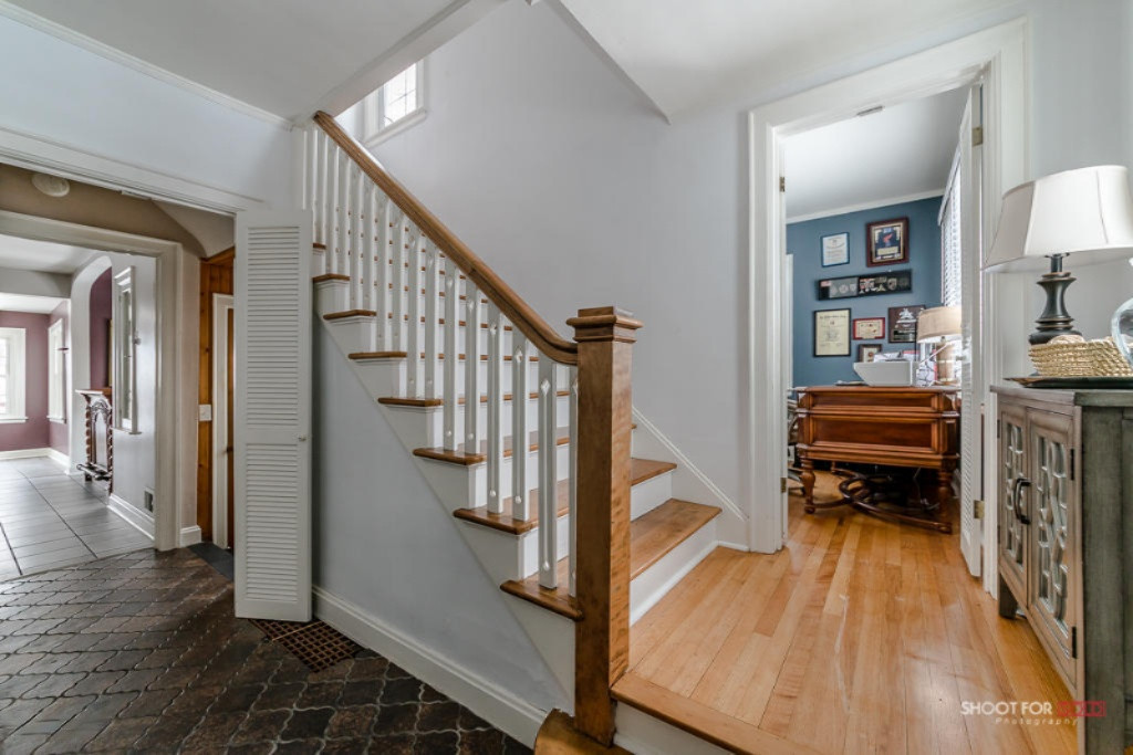 814 Ruddiman Drive North Muskegon, MI 49445 - Photo 5 of 26 814RuddimanDr005 LoRes