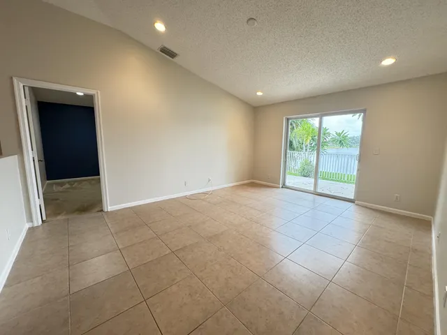$3,600 | 5413 Rivermill Lane, Lake Worth, FL 33463