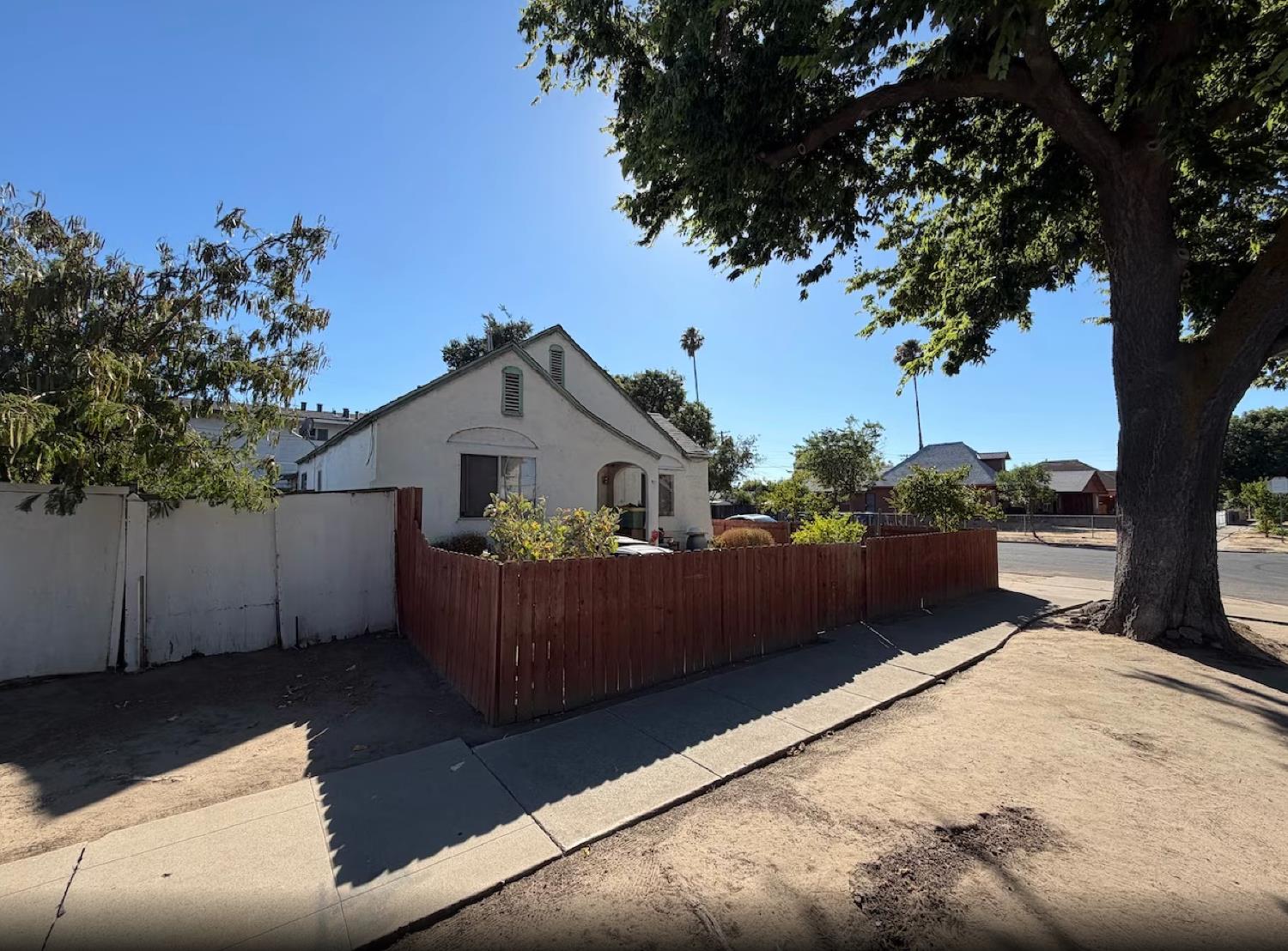 314 J Street Modesto, CA 95351 - Photo 2 of 7