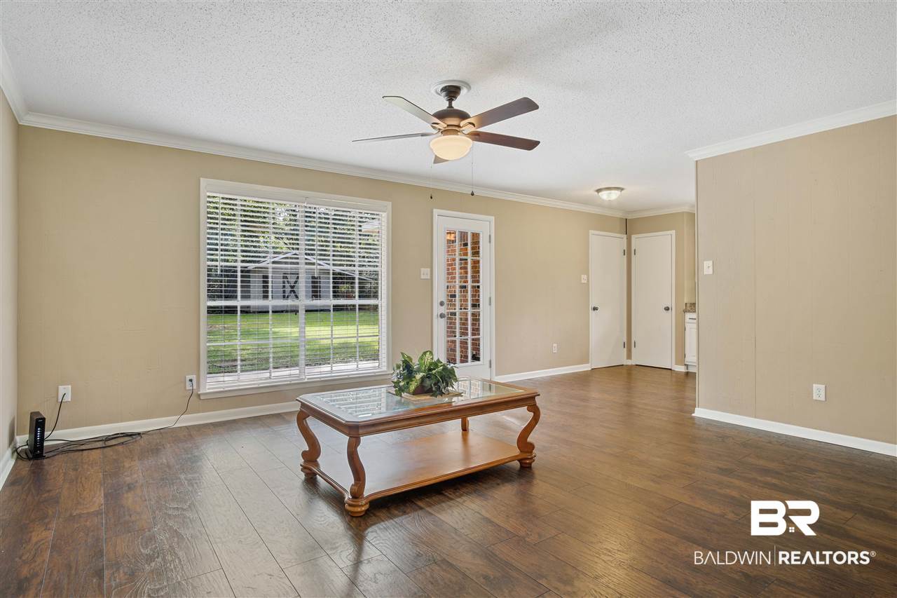 3324 Meadow Lane Mobile, AL 36618 - Photo 7 of 28