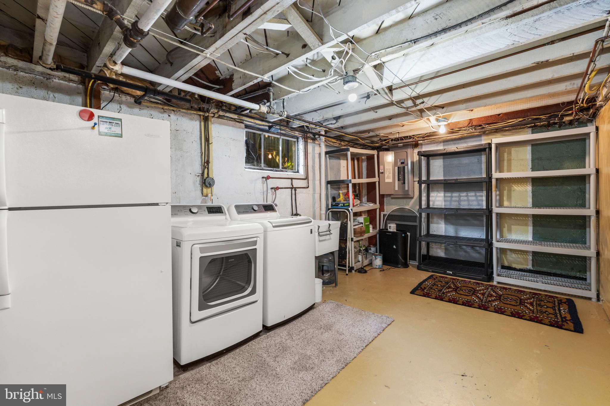910 Kingston Road Baltimore, MD 21212 - Photo 32 of 36 a view of a storage & utility room