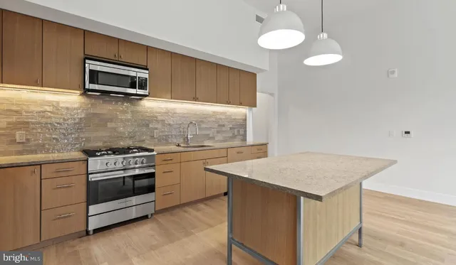 $5,697 | 10511 Strathmore Hall Street, Unit 2B3BPH15, North Bethesda, MD 20852