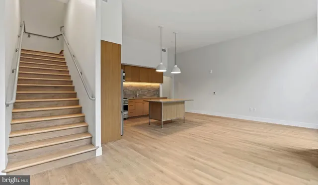 $5,697 | 10511 Strathmore Hall Street, Unit 2B3BPH15, North Bethesda, MD 20852