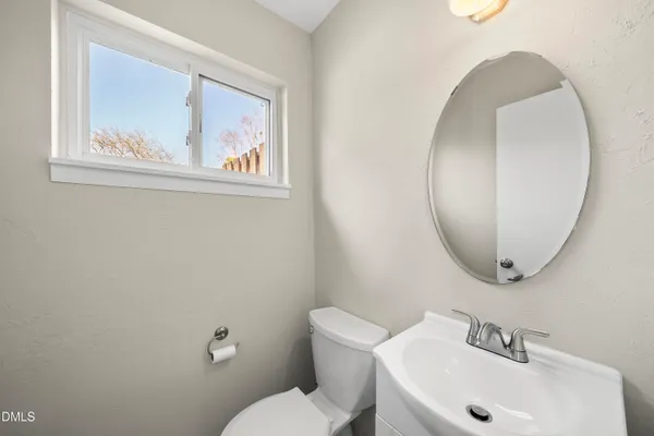 $249,900 | 220 Elizabeth Street, Unit A1, Chapel Hill, NC 27514