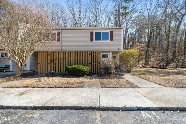 $249,900 | 220 Elizabeth Street, Unit A1, Chapel Hill, NC 27514
