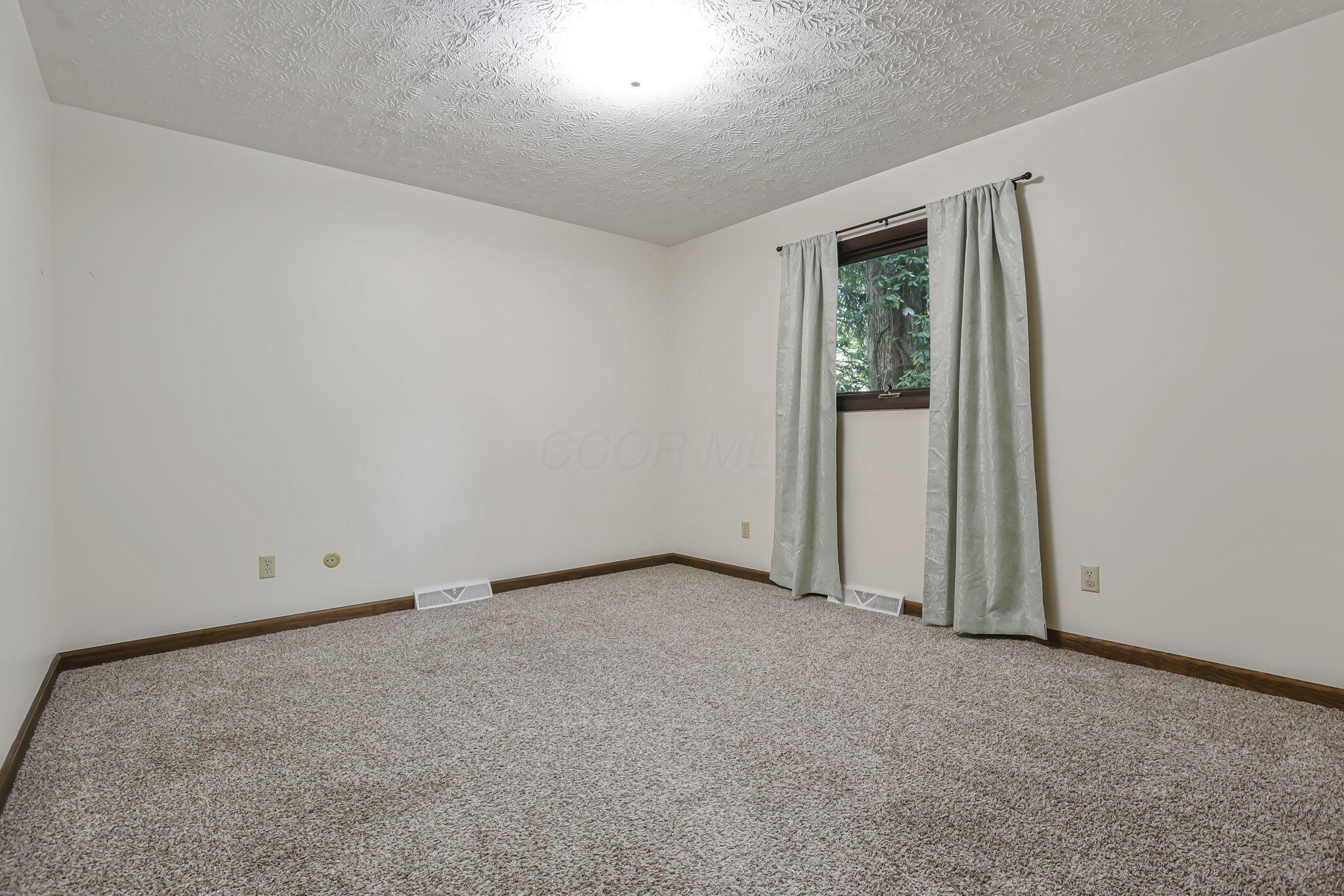 10751 Clearport Road Southwest Amanda, OH 43102 - Photo 18 of 45 23-web-or-mls-939A7876