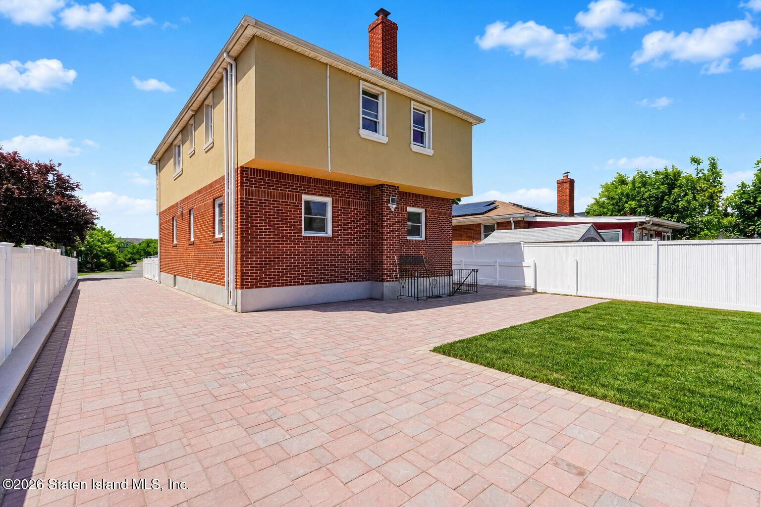 76 Mill Road Staten Island, NY 10306 - Photo 4 of 46 4