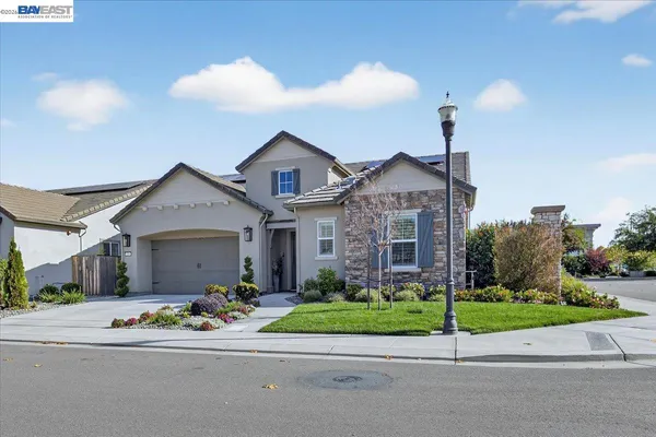 $649,900 | 1560 Empire Drive, Lodi, CA 95242
