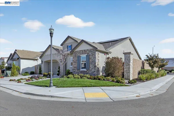 $649,900 | 1560 Empire Drive, Lodi, CA 95242