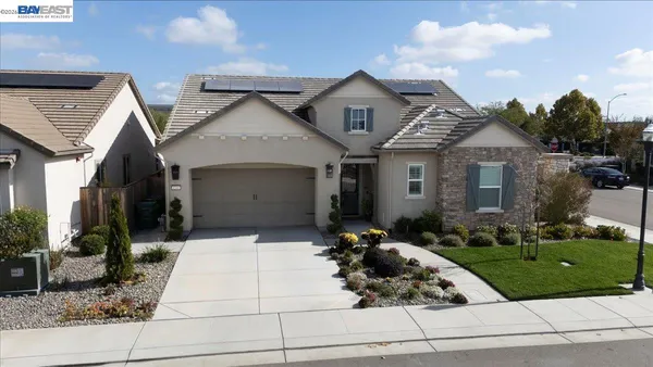 $649,900 | 1560 Empire Drive, Lodi, CA 95242