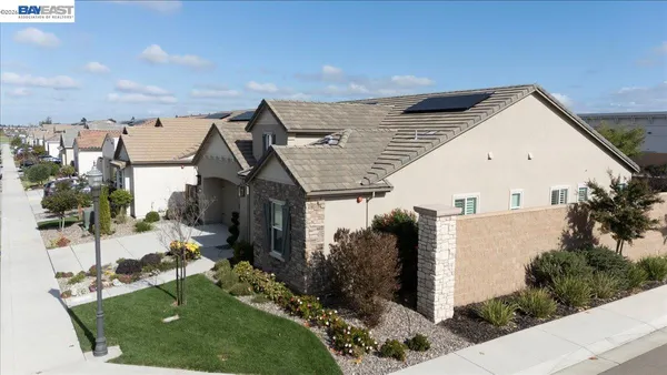 $649,900 | 1560 Empire Drive, Lodi, CA 95242